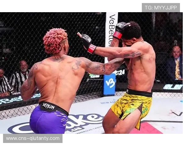 墨西哥新星吉尔伯托·莫拉引欧洲俱乐部争夺，潜在转会受关注