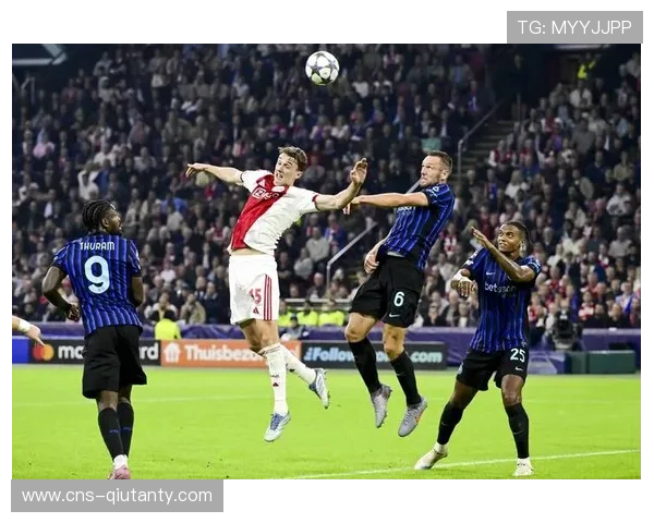 国际米兰半场围攻莱切，博尼点球被VAR取消